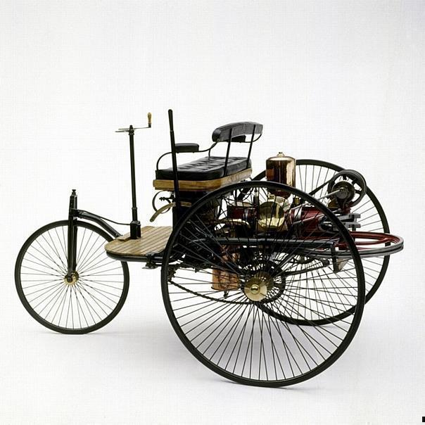 125 Jahre Innovation: 1886 Benz Patent-Motorwagen. Die Erfindung des Automobils.